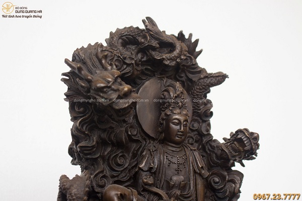 Tượng Phật Quan Âm Ngự Long bằng đồng hun đen giả cổ