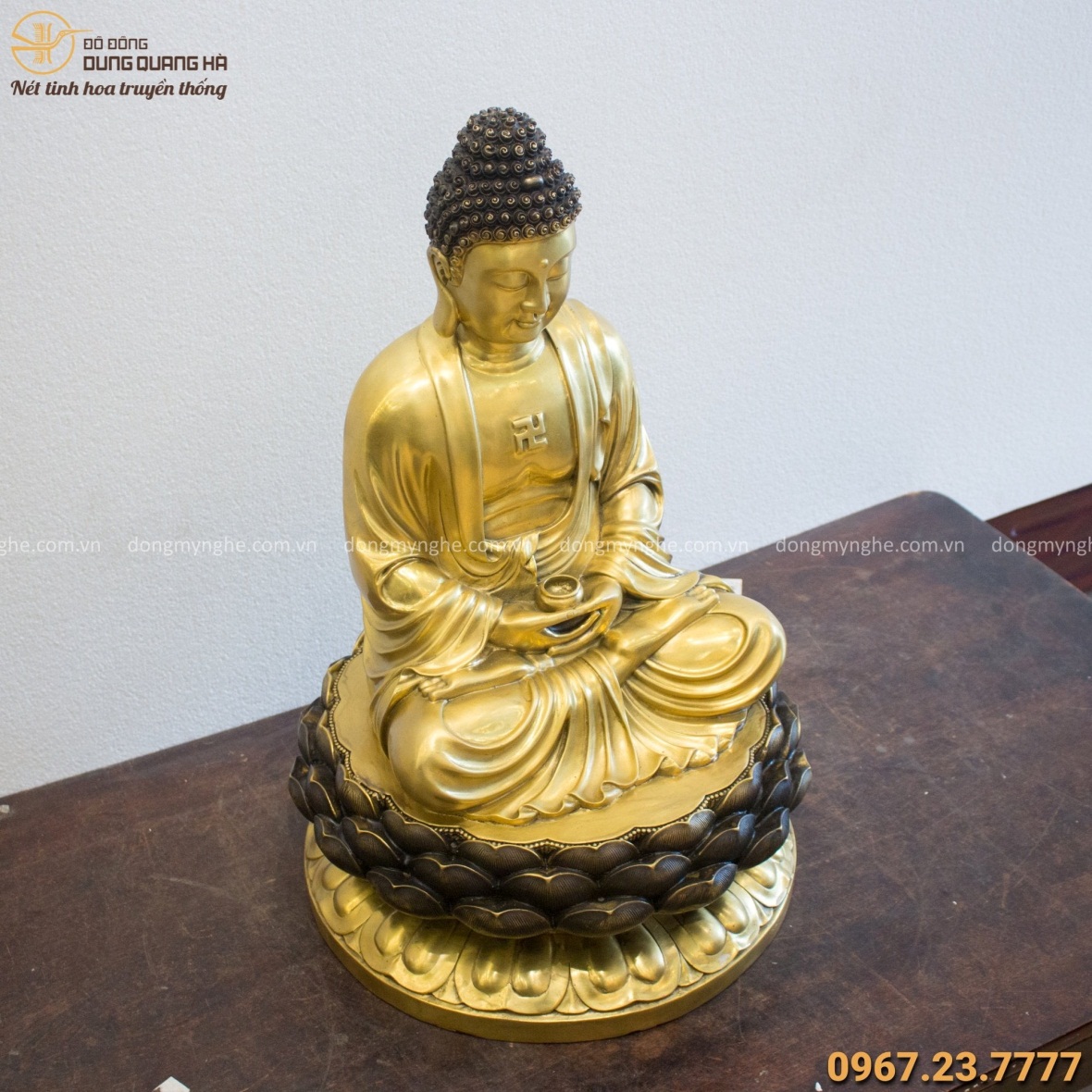 Tượng Phật A Di Đà ngồi trên đài sen cao 60cm bằng đồng vàng