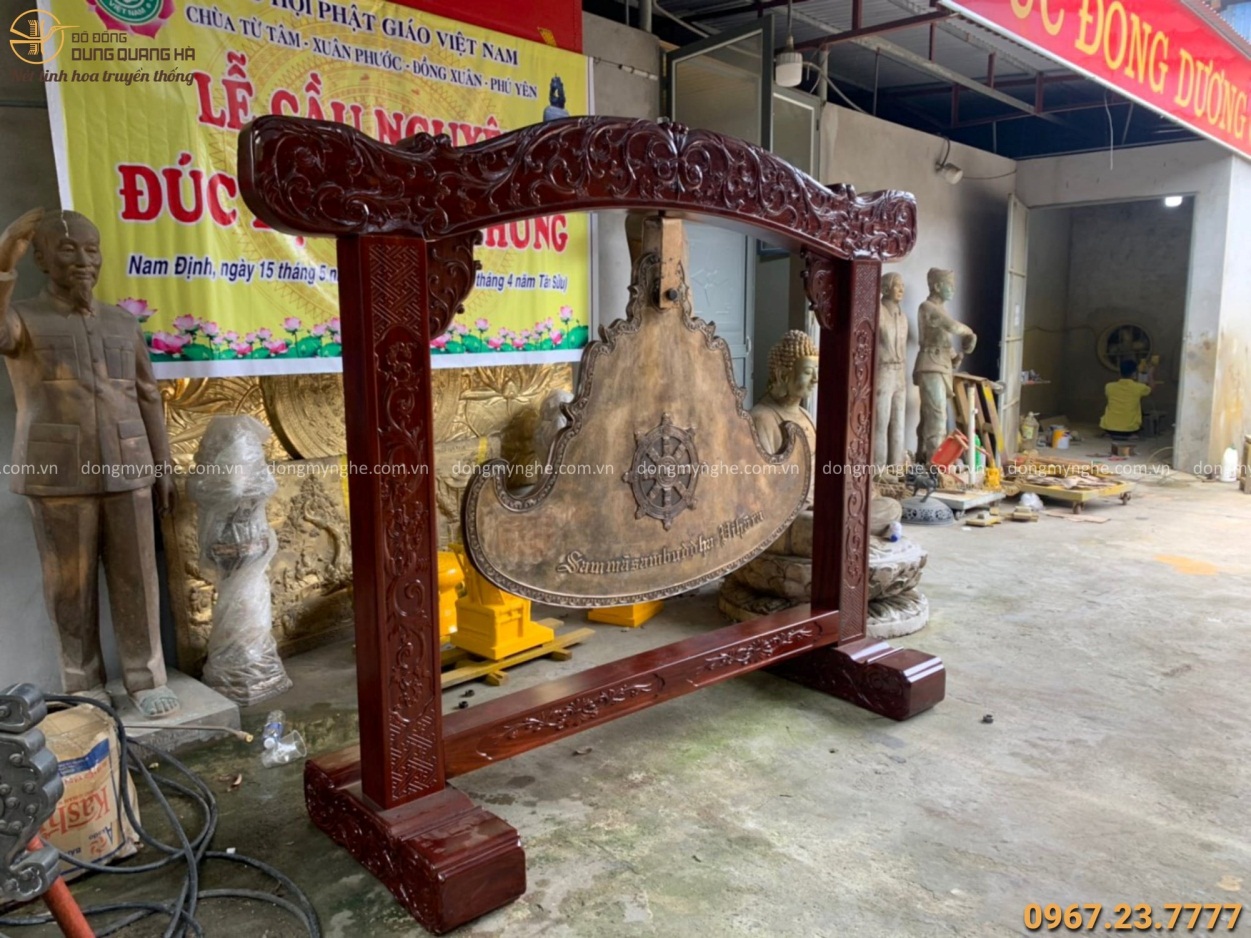 Lắp đặt Khánh đồng 305kg tại Chùa Chánh Đẳng Giác - Tây Ninh