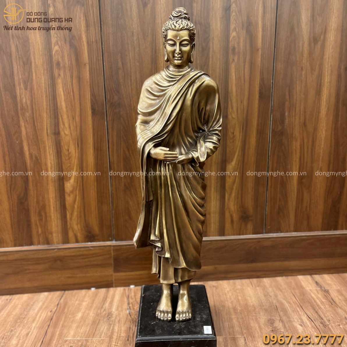 Tượng Phật Khất Thực tinh xảo đồng vàng hun giả cổ cao 93cm