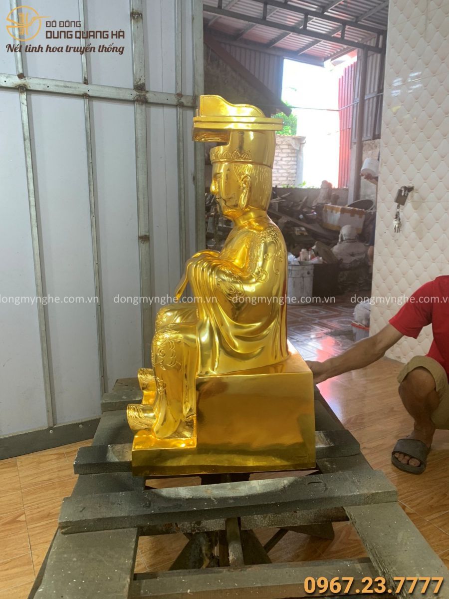 Tượng Vua Cha Bát Hải bằng đồng đỏ mạ vàng 24k cao 67cm