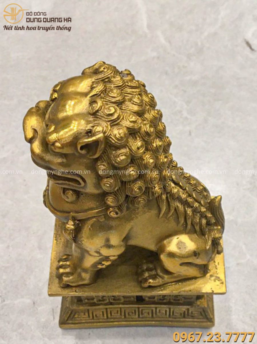 Tượng con Nghê phong thủy cao 17 cm bằng đồng vàng tinh xảo