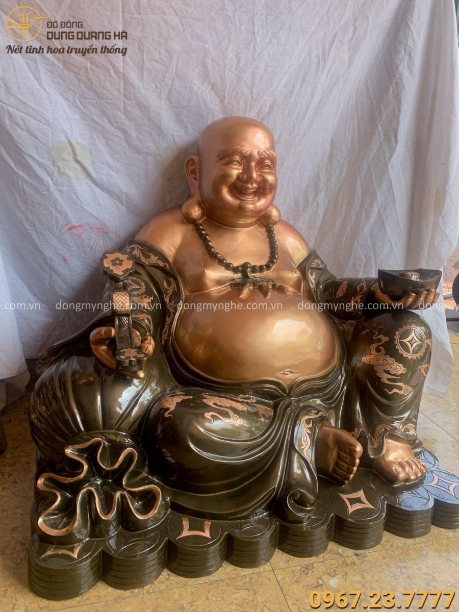 Tượng Phật Di Lặc bằng đồng đỏ cạo màu cao 70cm ngang 80cm