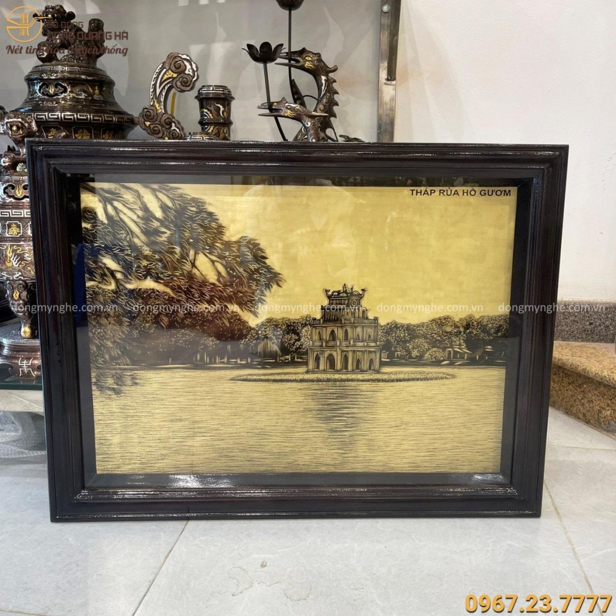 Tranh Hồ Gươm bằng đồng vàng xước giả cổ độc đáo 60x80 cm