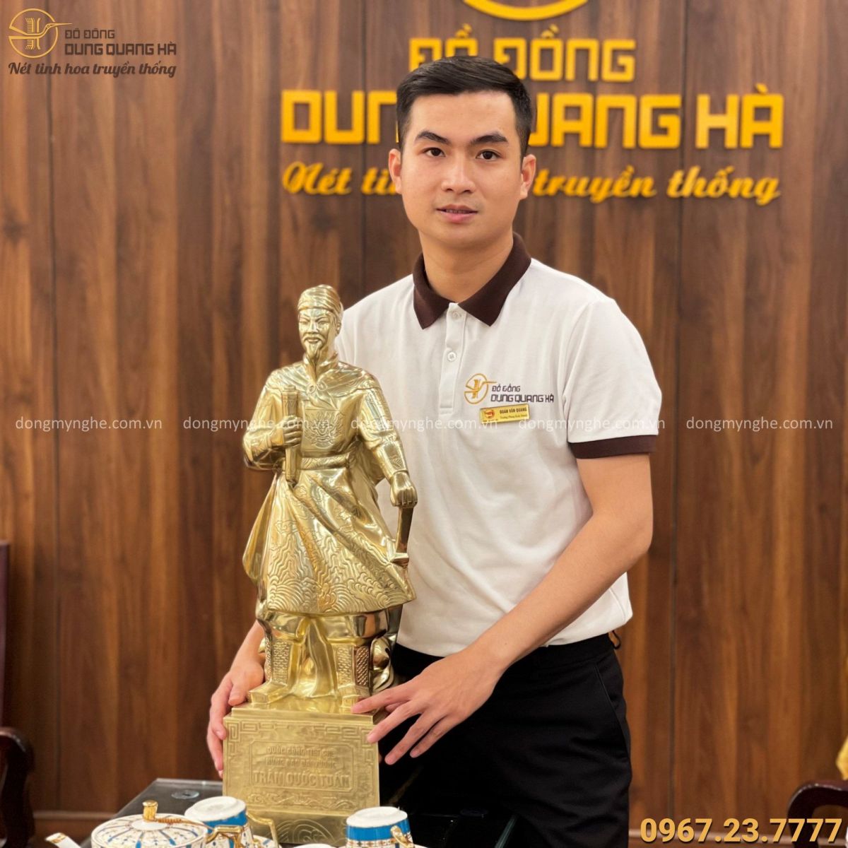 Tượng Trần Hưng Đạo Đại Vương bằng đồng vàng catut cao 70cm