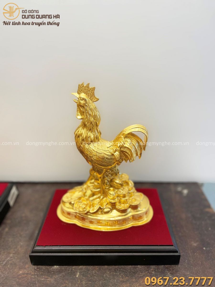 Tượng gà tài lộc bằng đồng vàng catut thếp vàng cao 16 cm