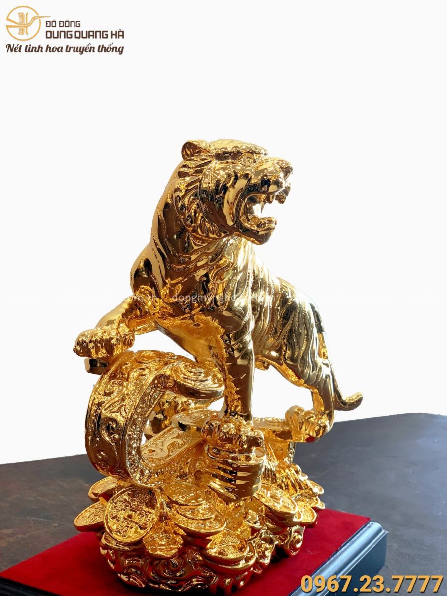 Tượng Hổ phong thủy như ý bằng đồng mạ vàng 24k tinh xảo