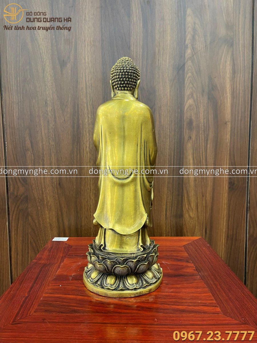 Tượng Phật Di Đà tiếp dẫn bằng đồng vàng 36 x 13 x 13 cm nặng 2,5kg