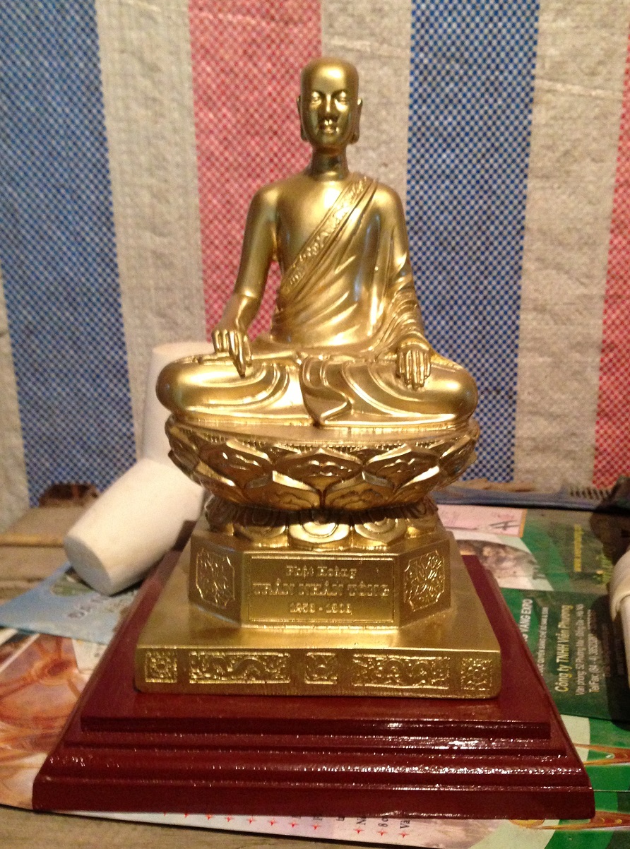 Tượng Phật hoàng Trần Nhân Tông