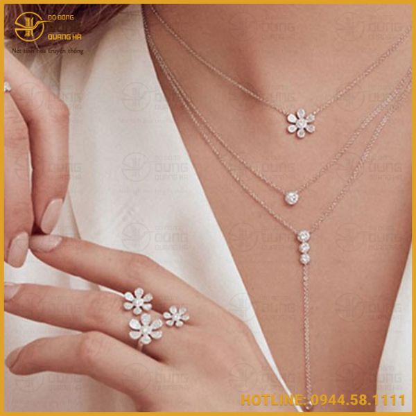 15 Món Quà Sinh Nhật Cho Người Lớn Tuổi Ý Nghĩa Thiết Thực