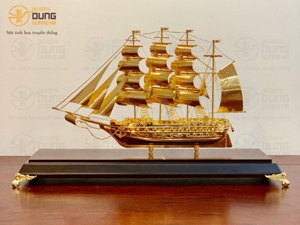 Ý Nghĩa Quà Tặng Thuyền Buồm Thu Hút Tài Lộc 