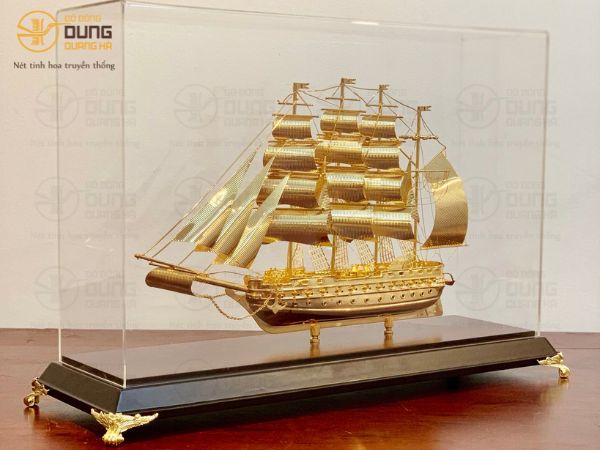 Ý Nghĩa Quà Tặng Thuyền Buồm Thu Hút Tài Lộc 