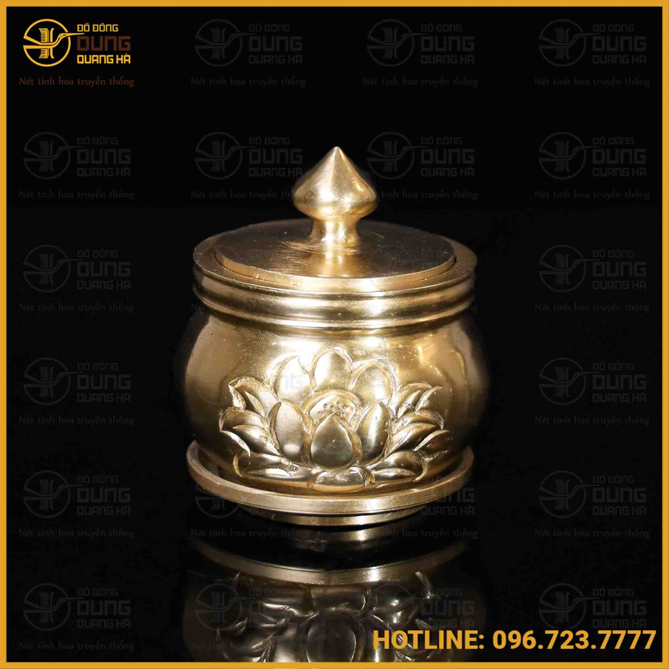 Chóe thờ chạm hoa sen bằng đồng catut cao 7cm
