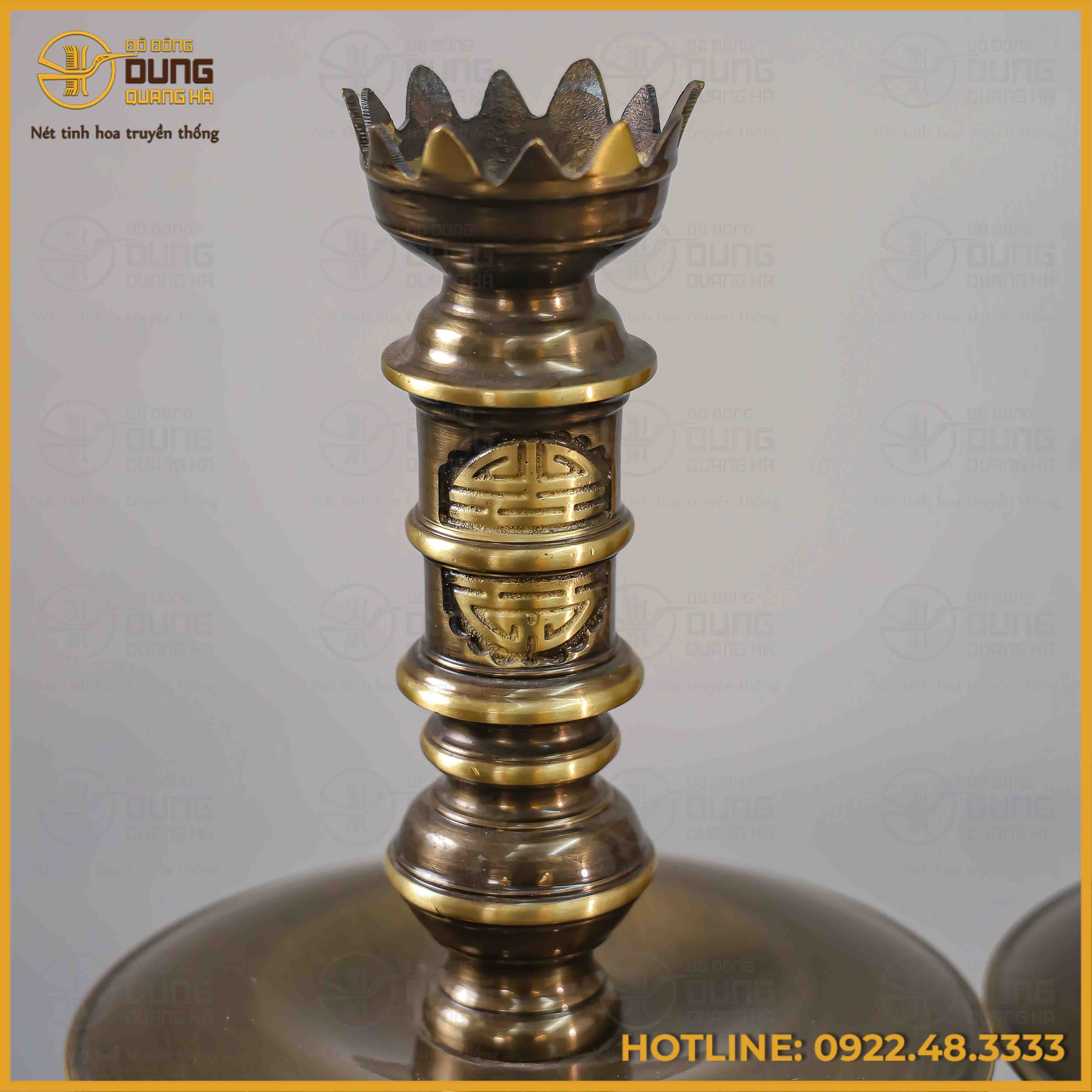 Đôi chân nến trơn đồng vàng hai công nghệ cao 45cm