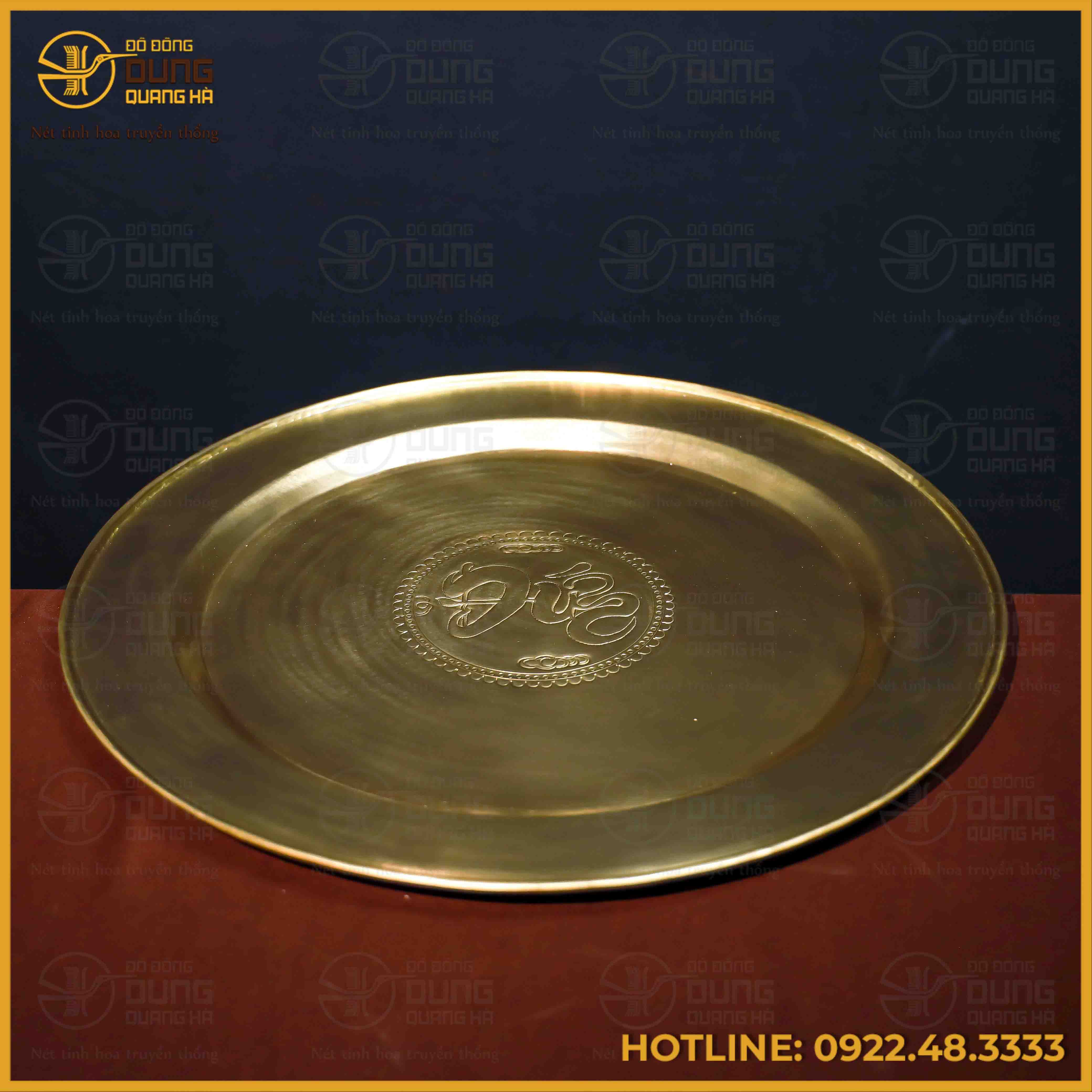 Mâm đồng vàng chữ Đức đường kính 60cm nặng 3,1kg