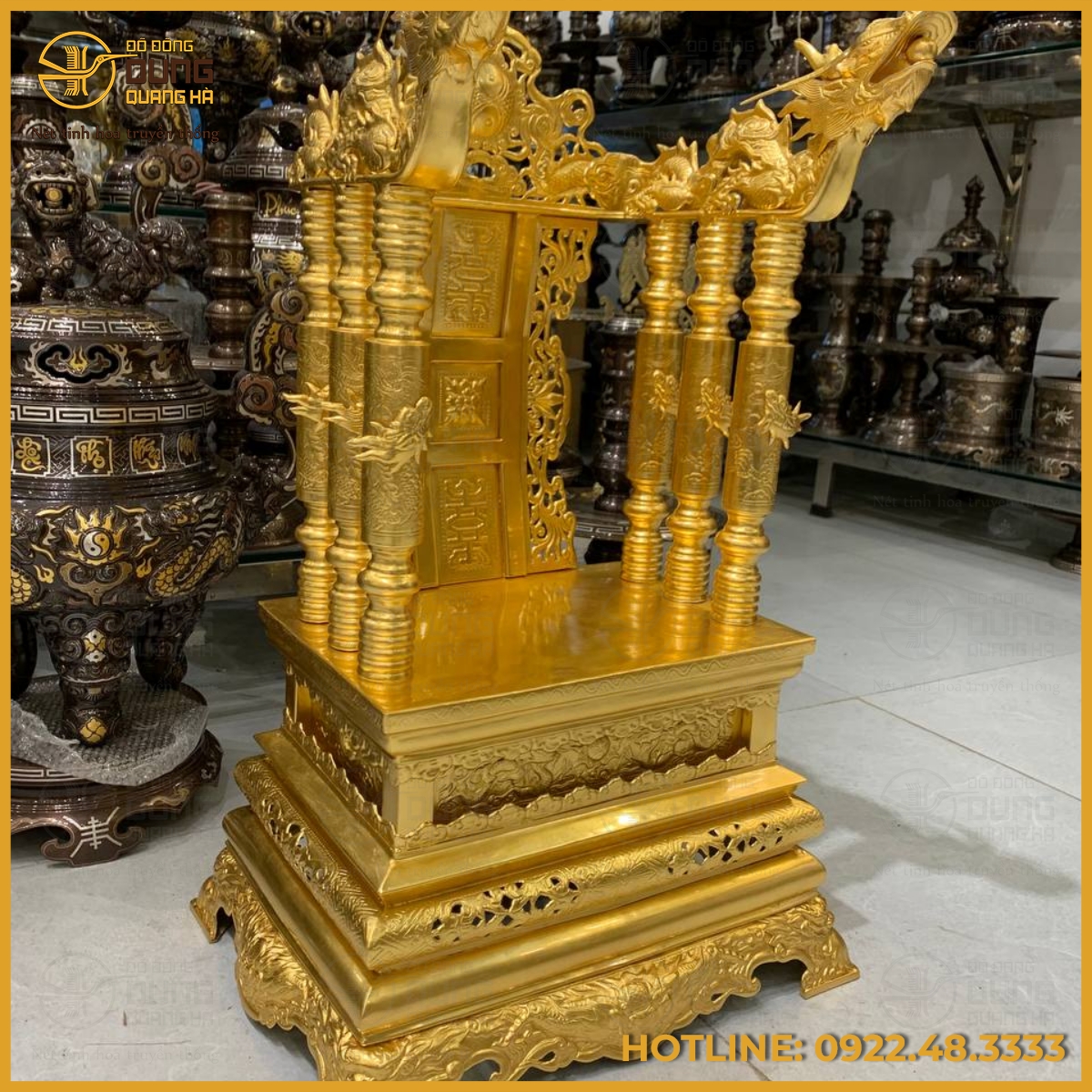 Ngai thờ gia tiên đẹp bằng đồng thếp vàng 9999