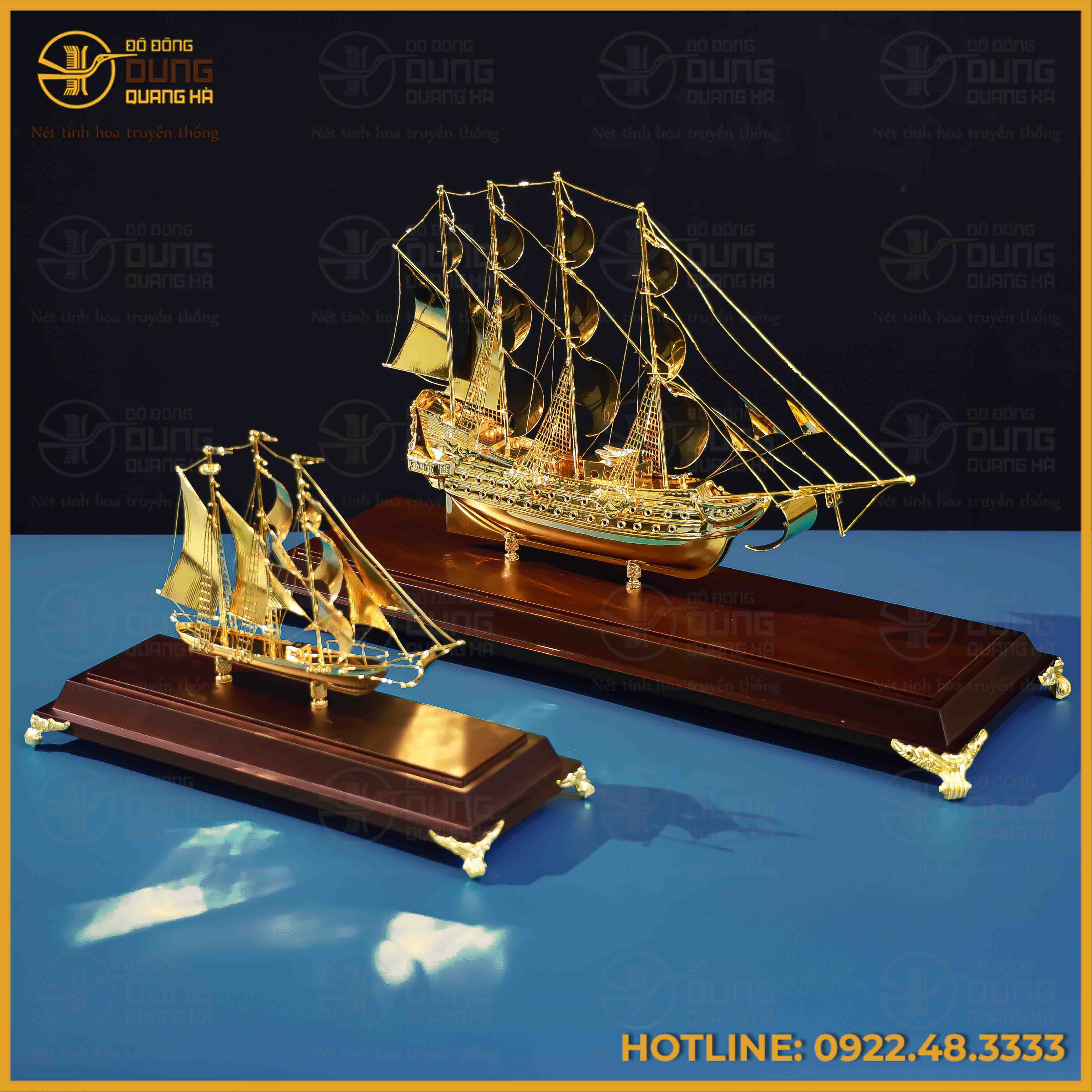Quà tặng thuyền buồm mạ vàng kích thước 30-50cm