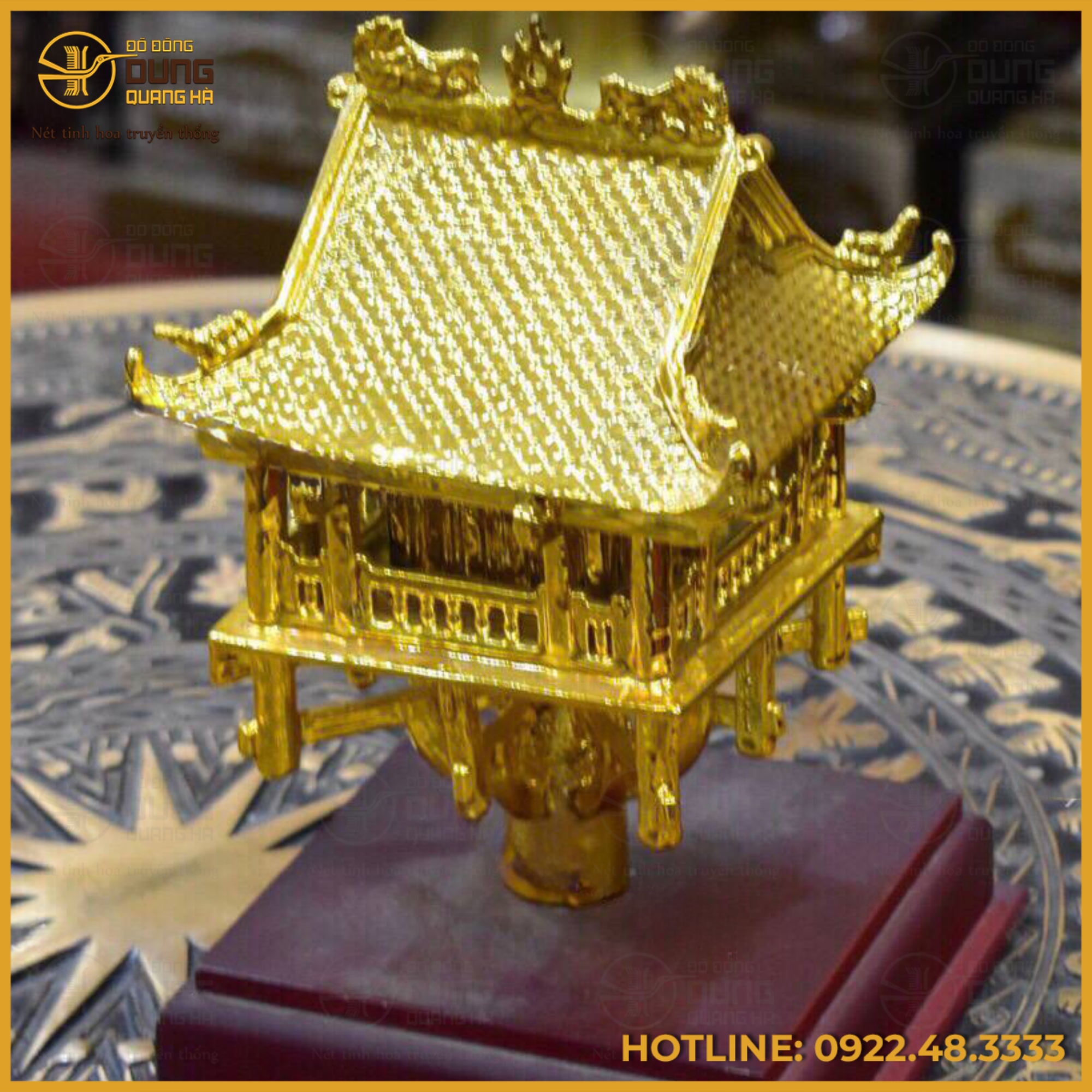 Mô hình Chùa Một Cột bằng đồng mạ vàng