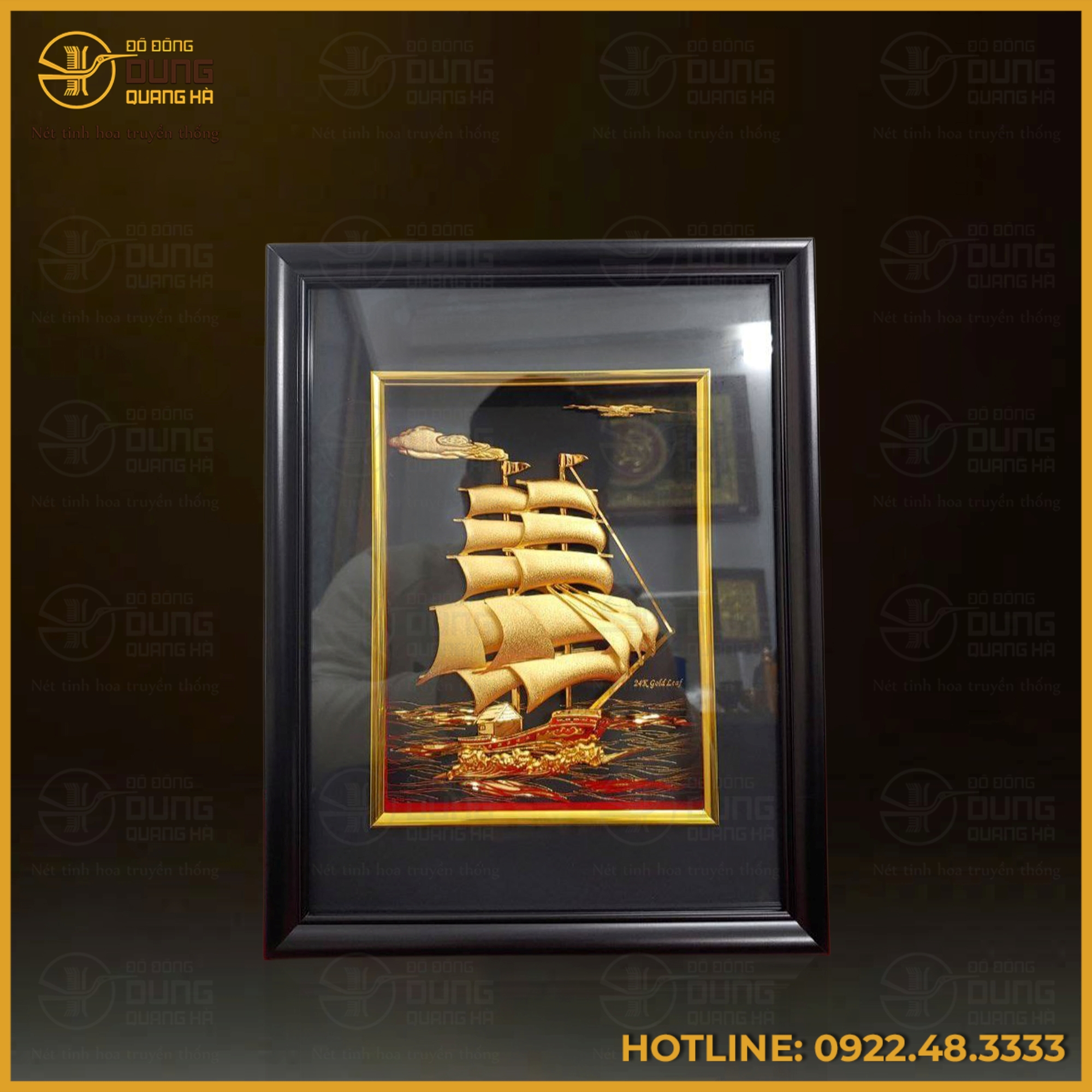 Tranh thuyền buồm bằng đồng quà tặng mạ vàng kích thước 27cm x 34cm