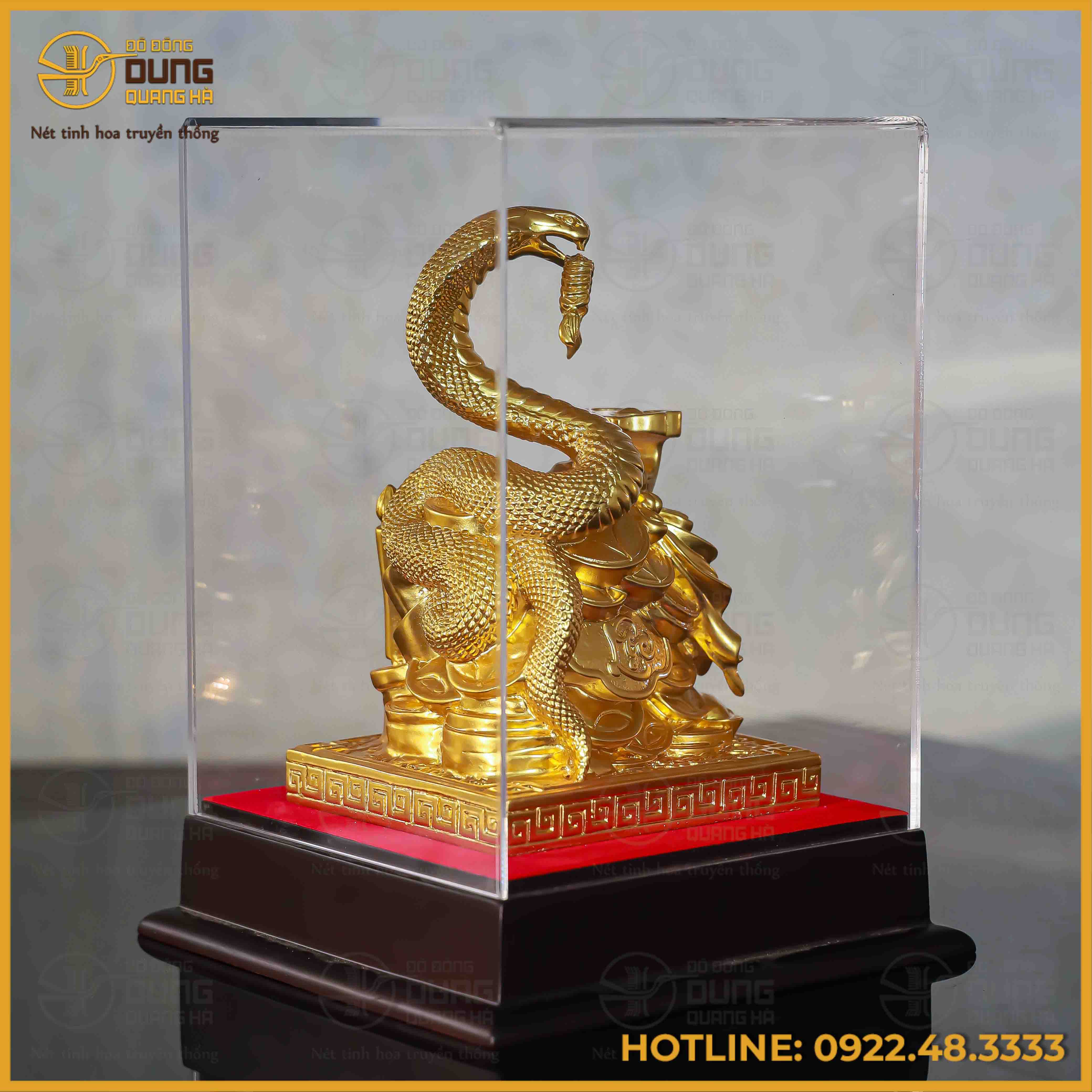 Hộp quà tặng rắn ngậm tiền đồng vàng dát vàng cao 29cm