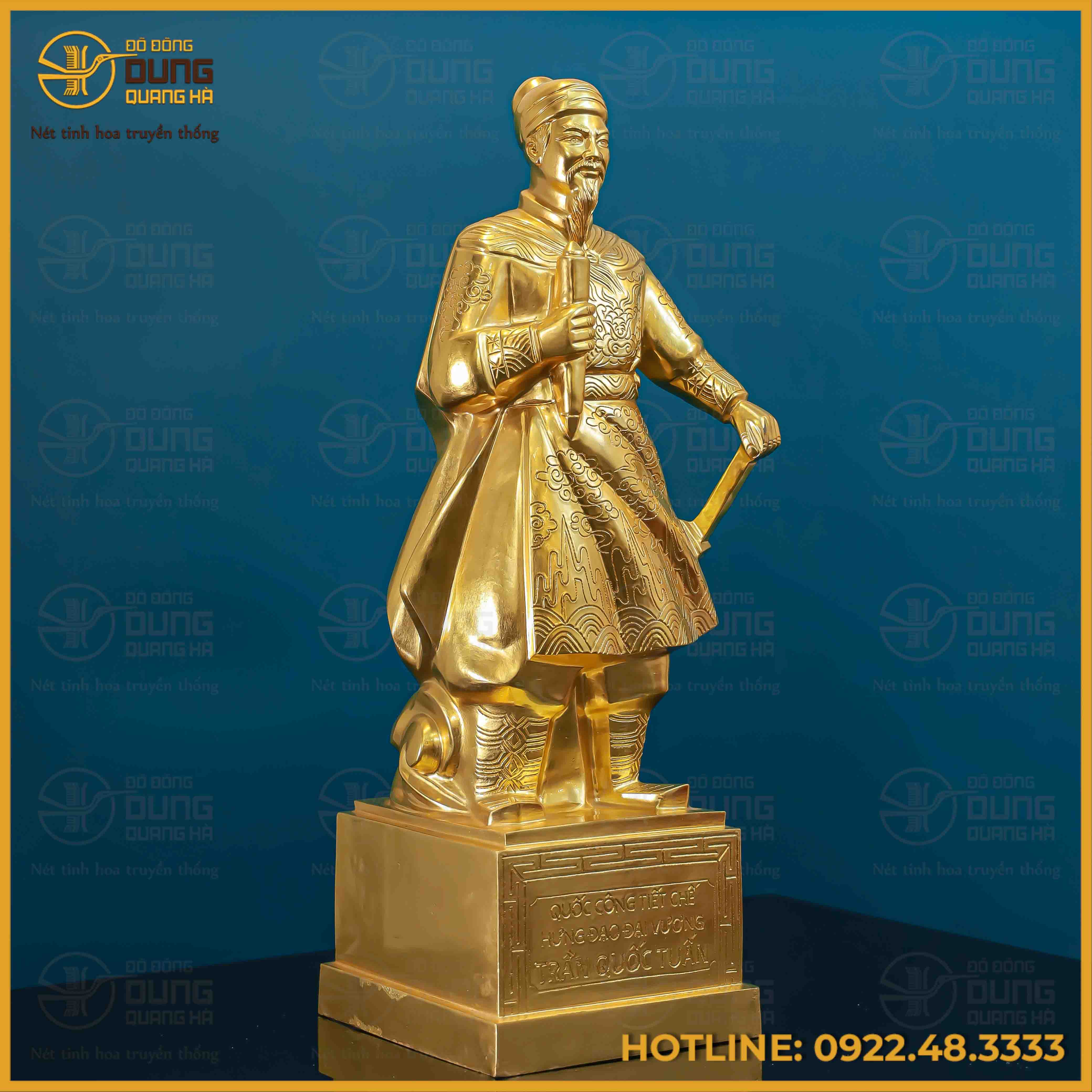 Tượng Hưng Đạo Đại Vương đồng đỏ dát vàng cao 60cm
