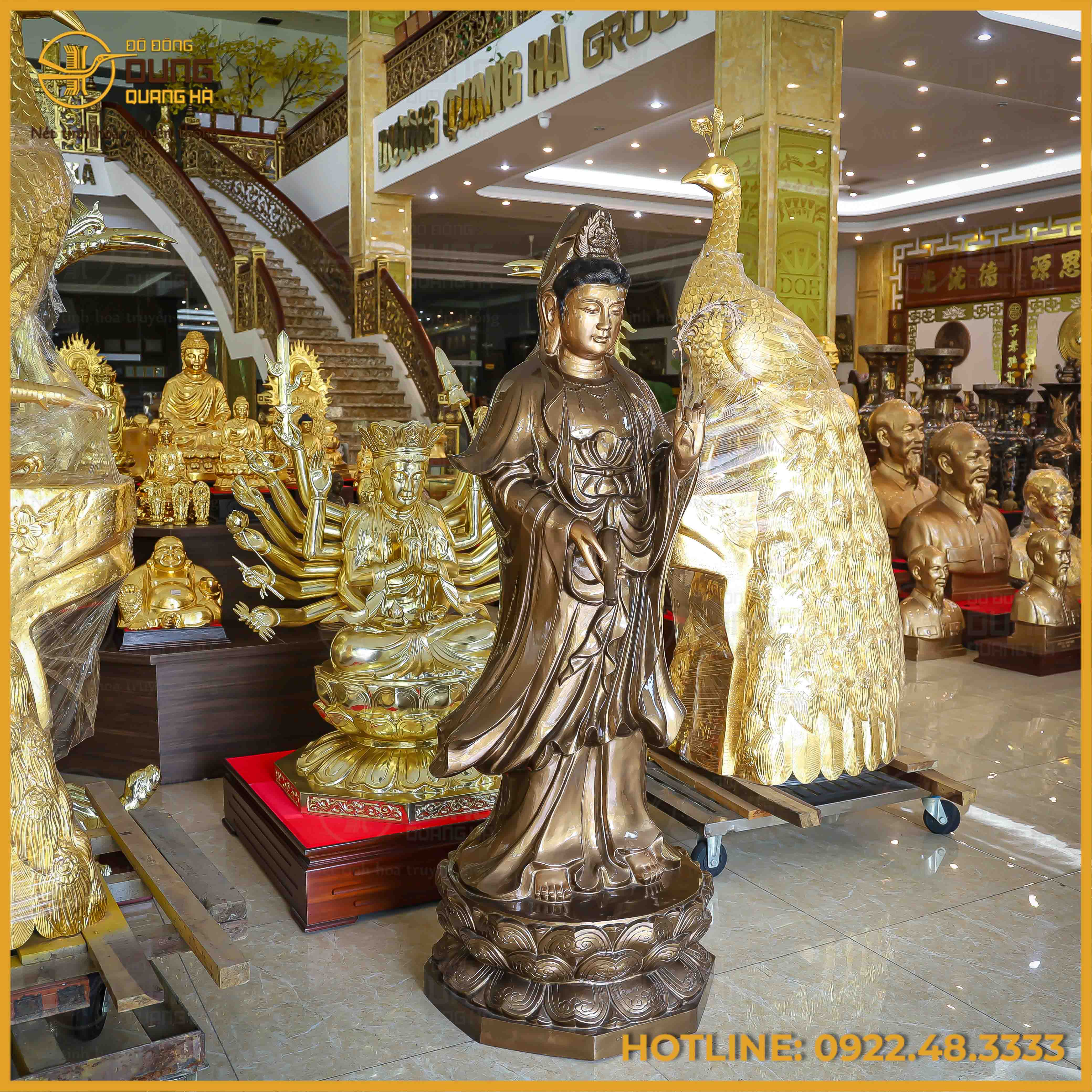 Tượng Phật Bà Quan Âm đồng đỏ làm màu cổ kính cao 1m8
