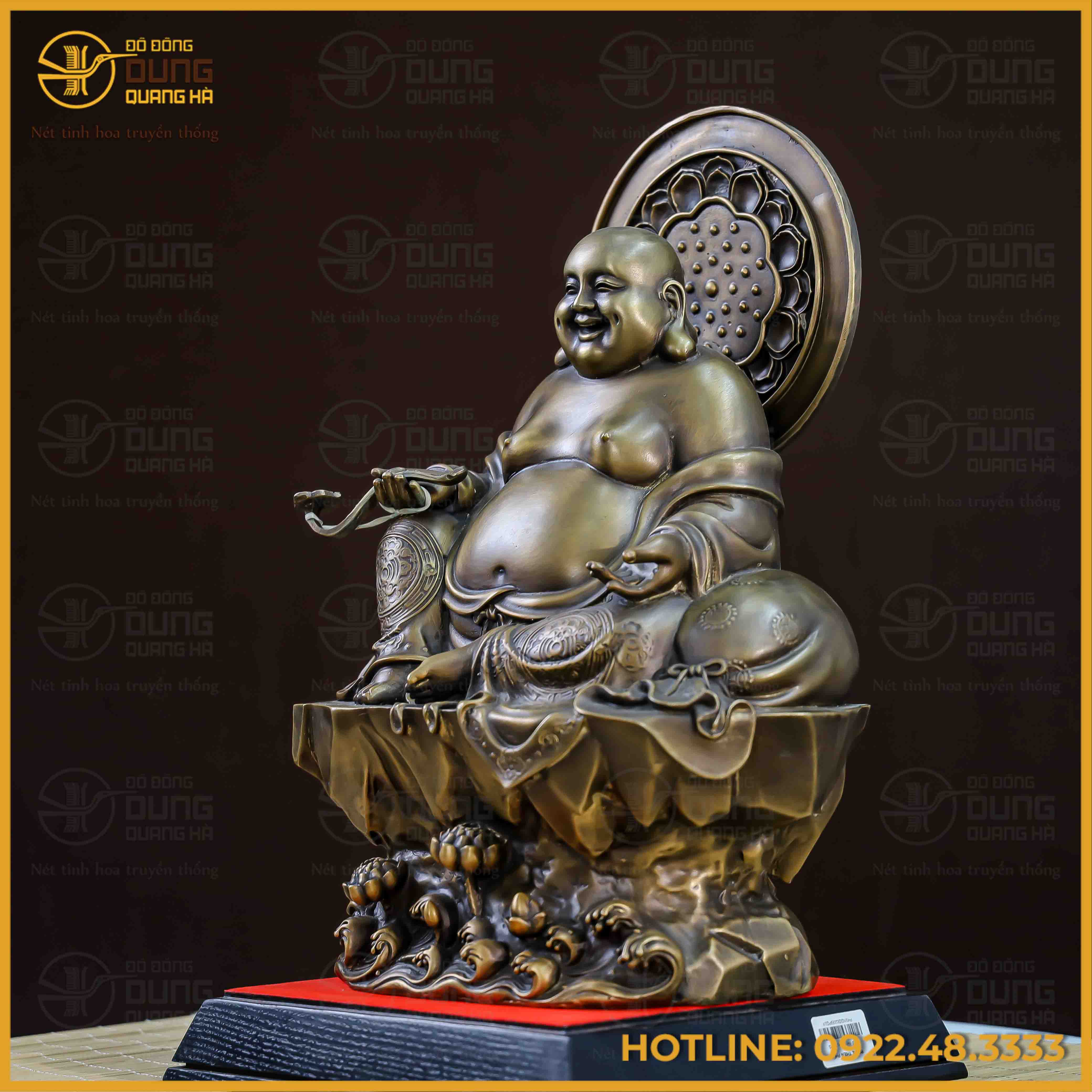 Tượng Phật Di Lạc bệ đá đồng vàng hun cao 40cm ngang 28cm