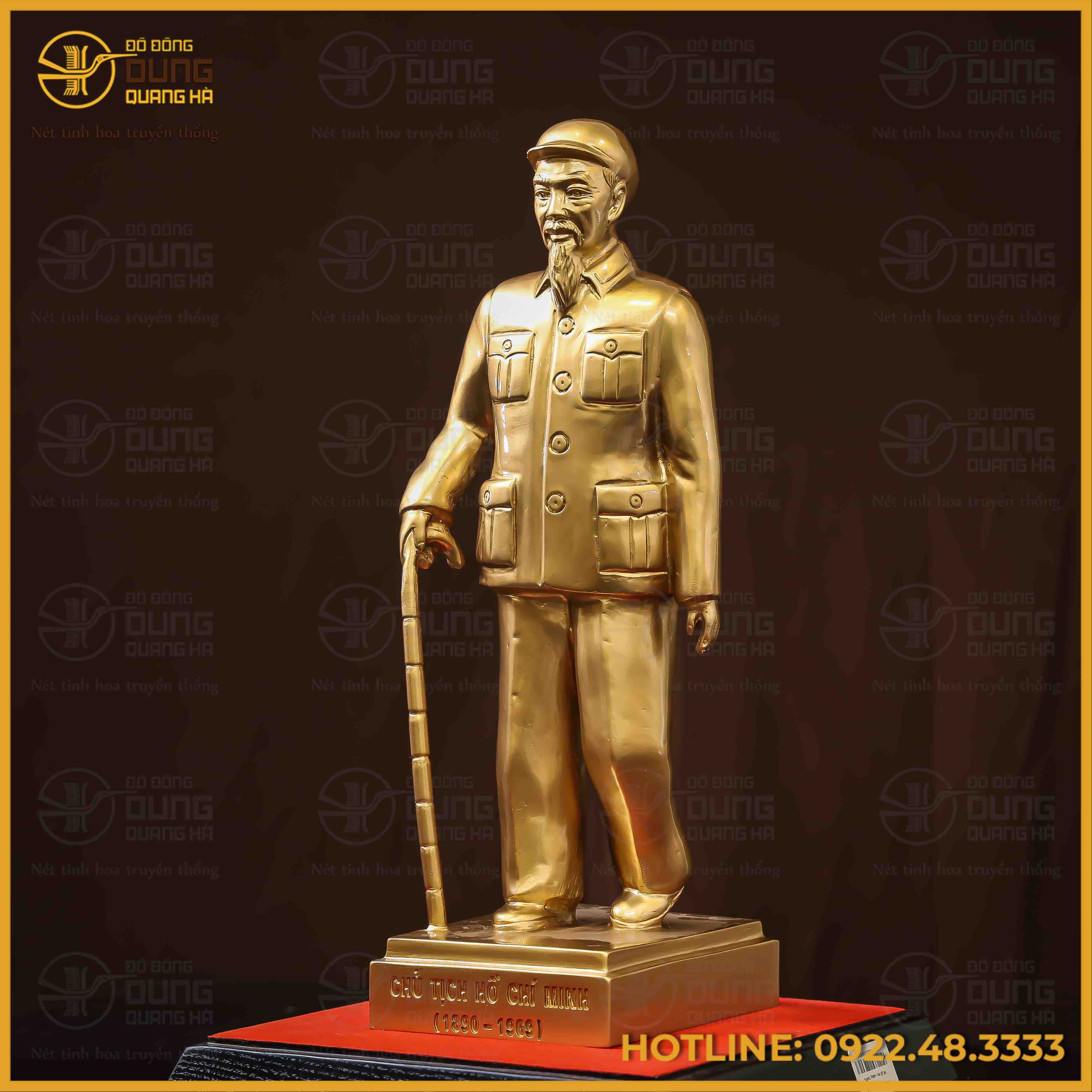 Tượng Bác Hồ đồng đỏ làm màu cao 35cm ngang 11,5cm nặng 12kg