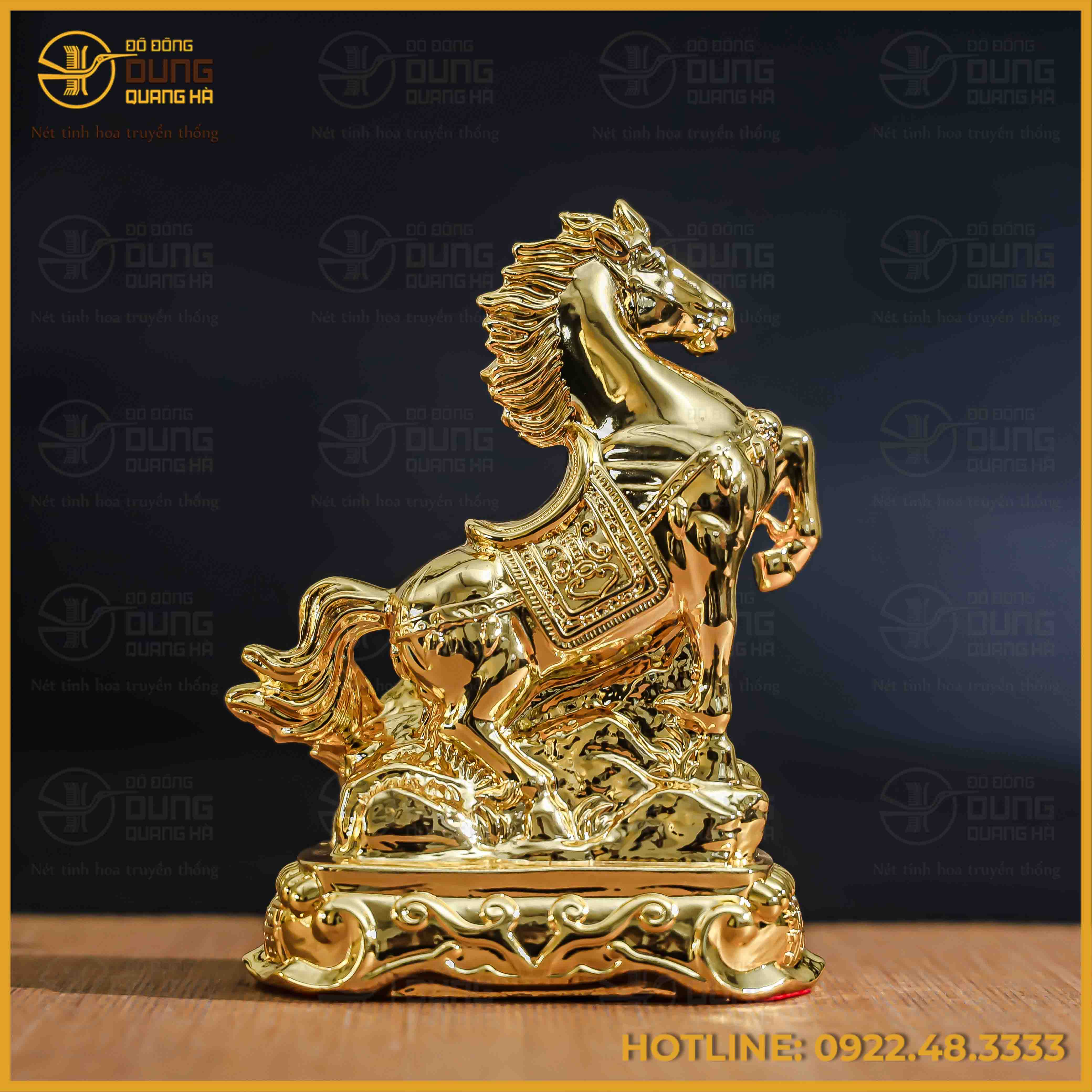 Tượng ngựa đồng vàng mạ vàng kích thước 15x12cm nặng 1,2kg
