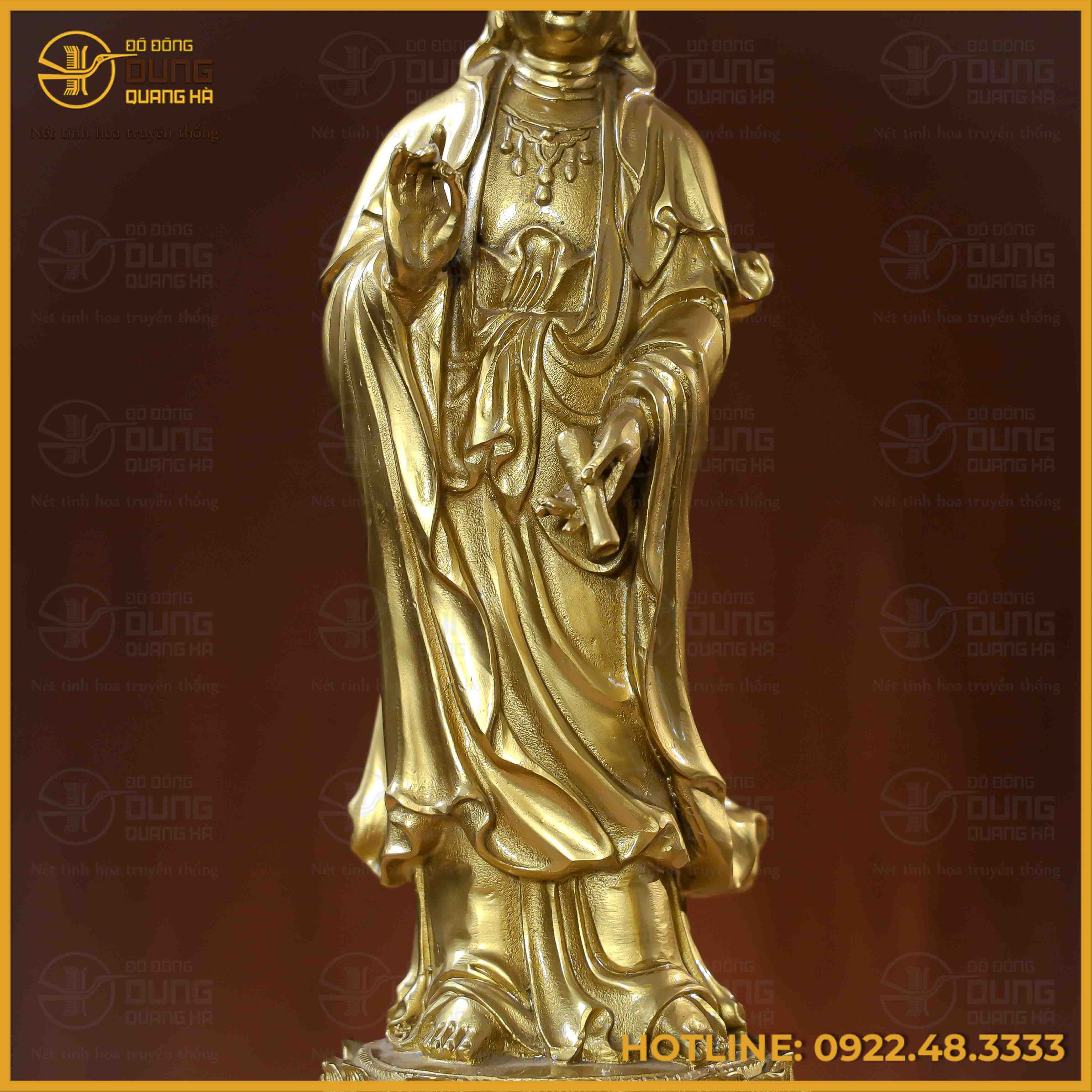 Tượng Phật Quán Thế Âm đồng vàng làm màu cao 36cm ngang 12cm nặng 6kg