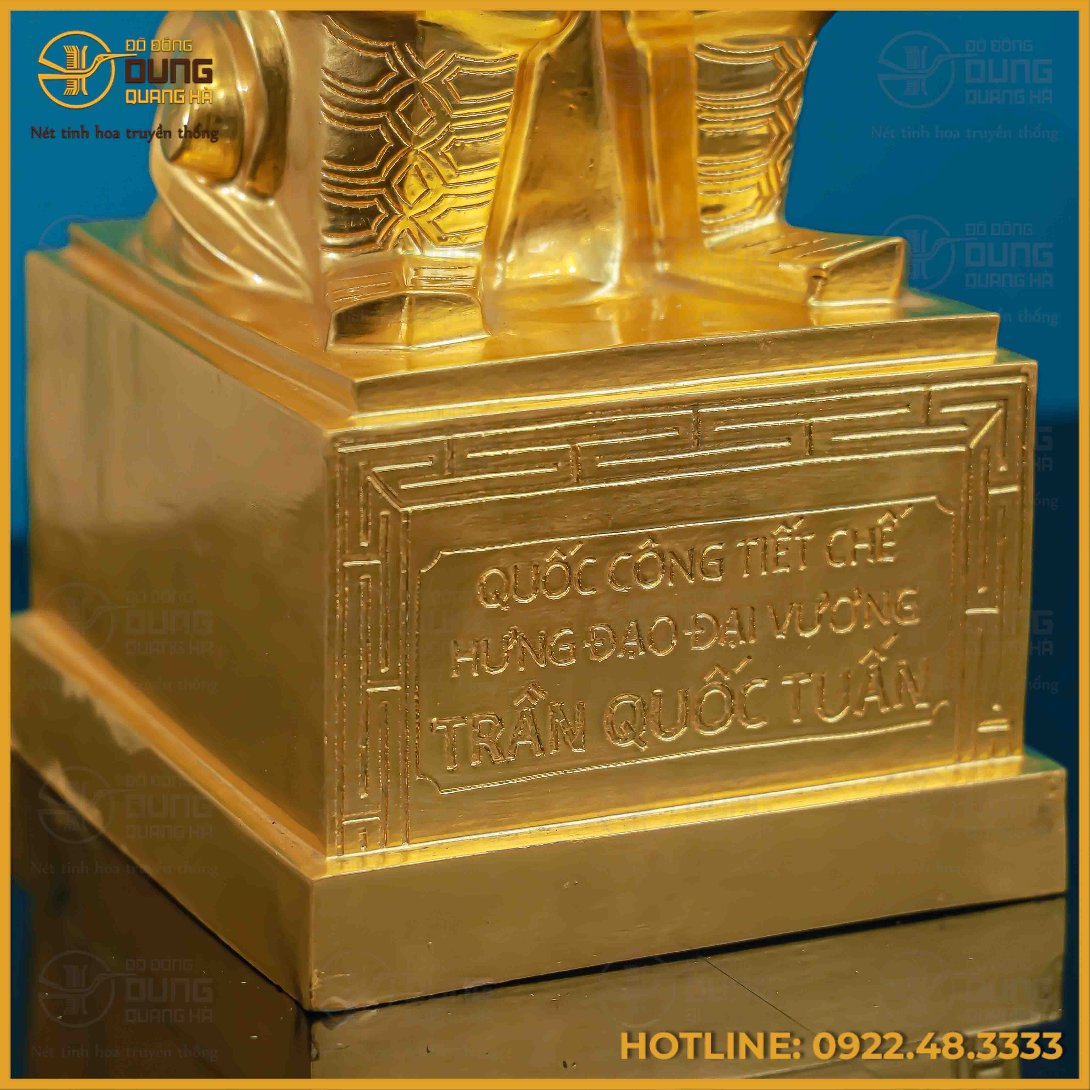 Tượng Hưng Đạo Đại Vương đồng đỏ dát vàng cao 60cm