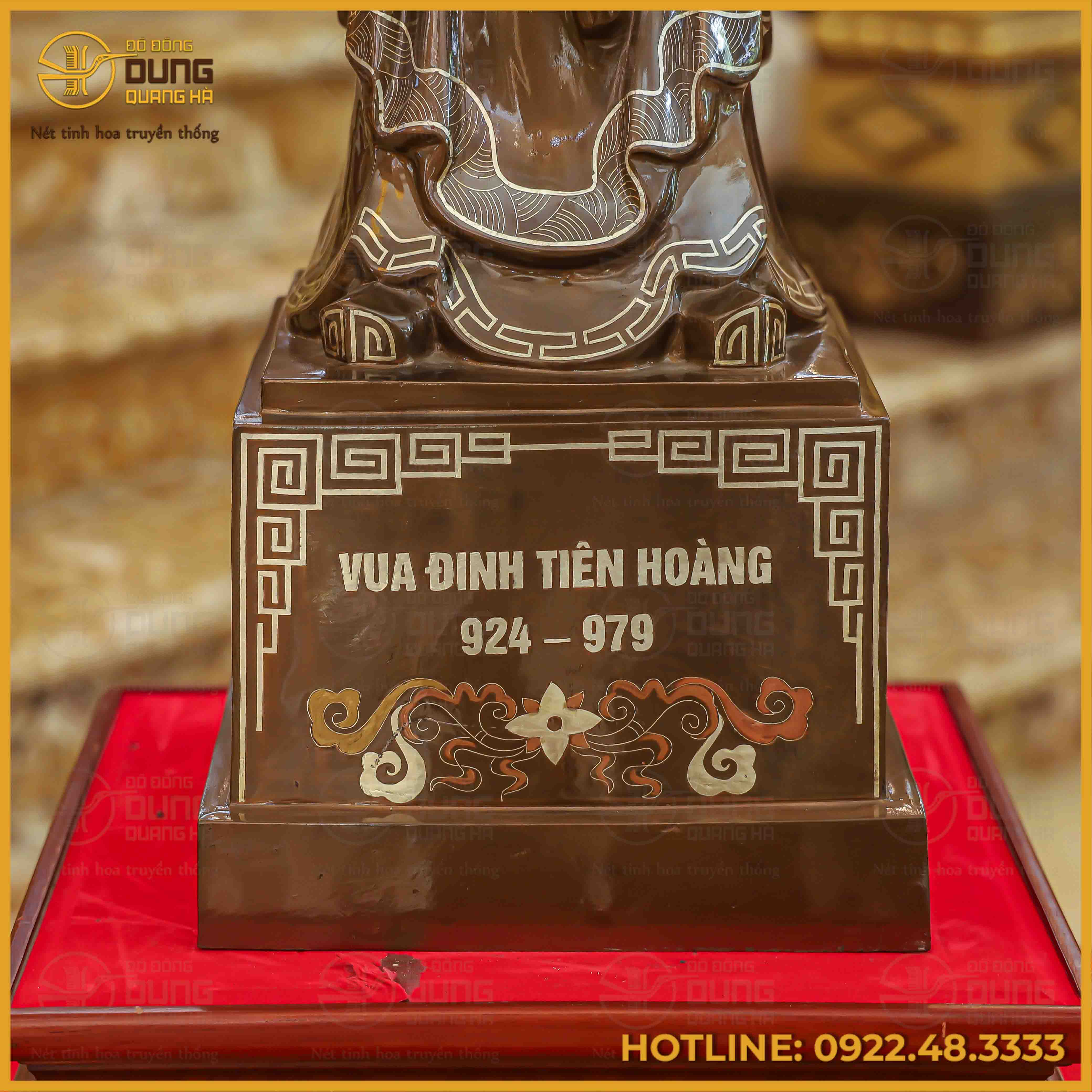 Tượng Đinh Tiên Hoàng đồng đỏ khảm tam khí cao 80cm