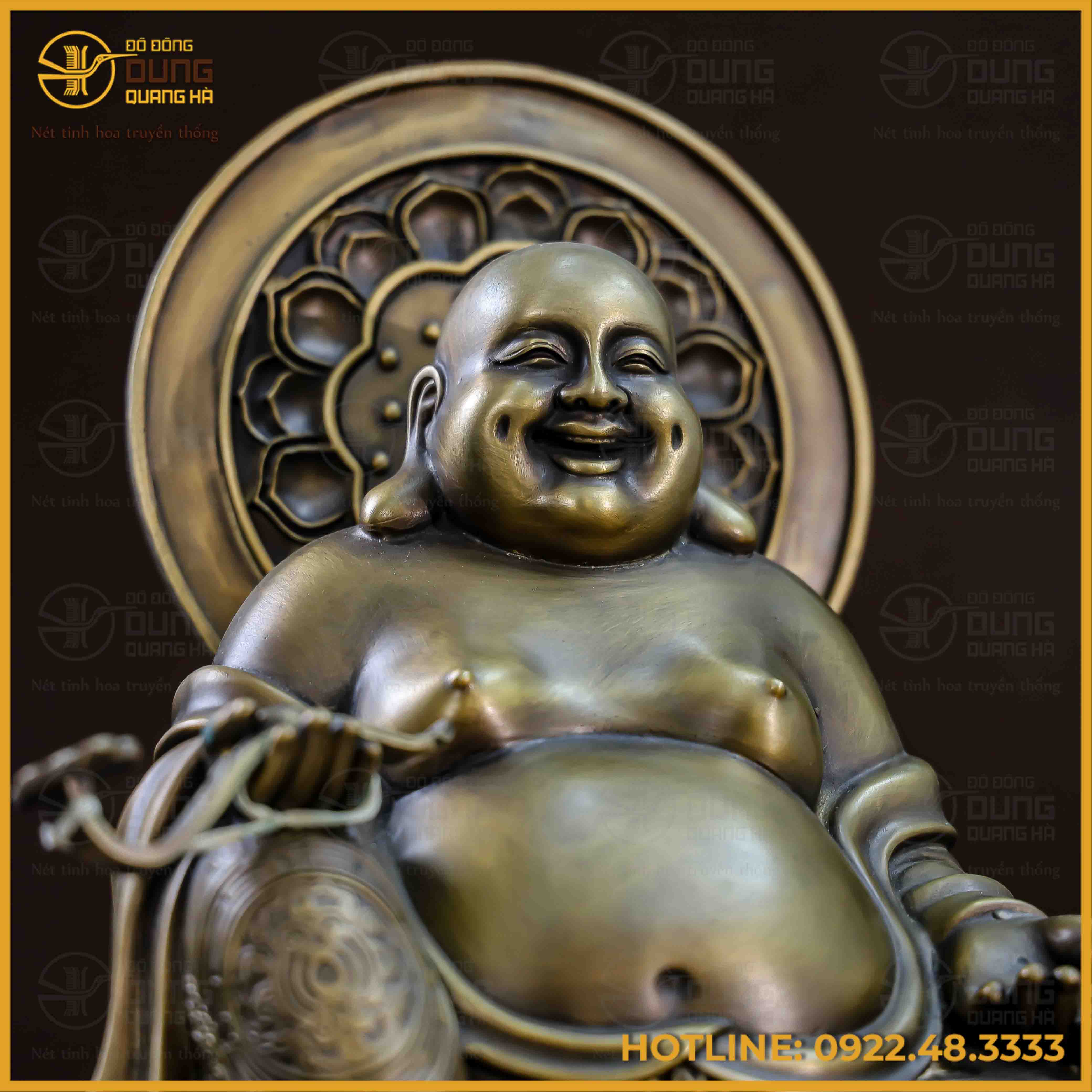Tượng Phật Di Lạc bệ đá đồng vàng hun cao 40cm ngang 28cm
