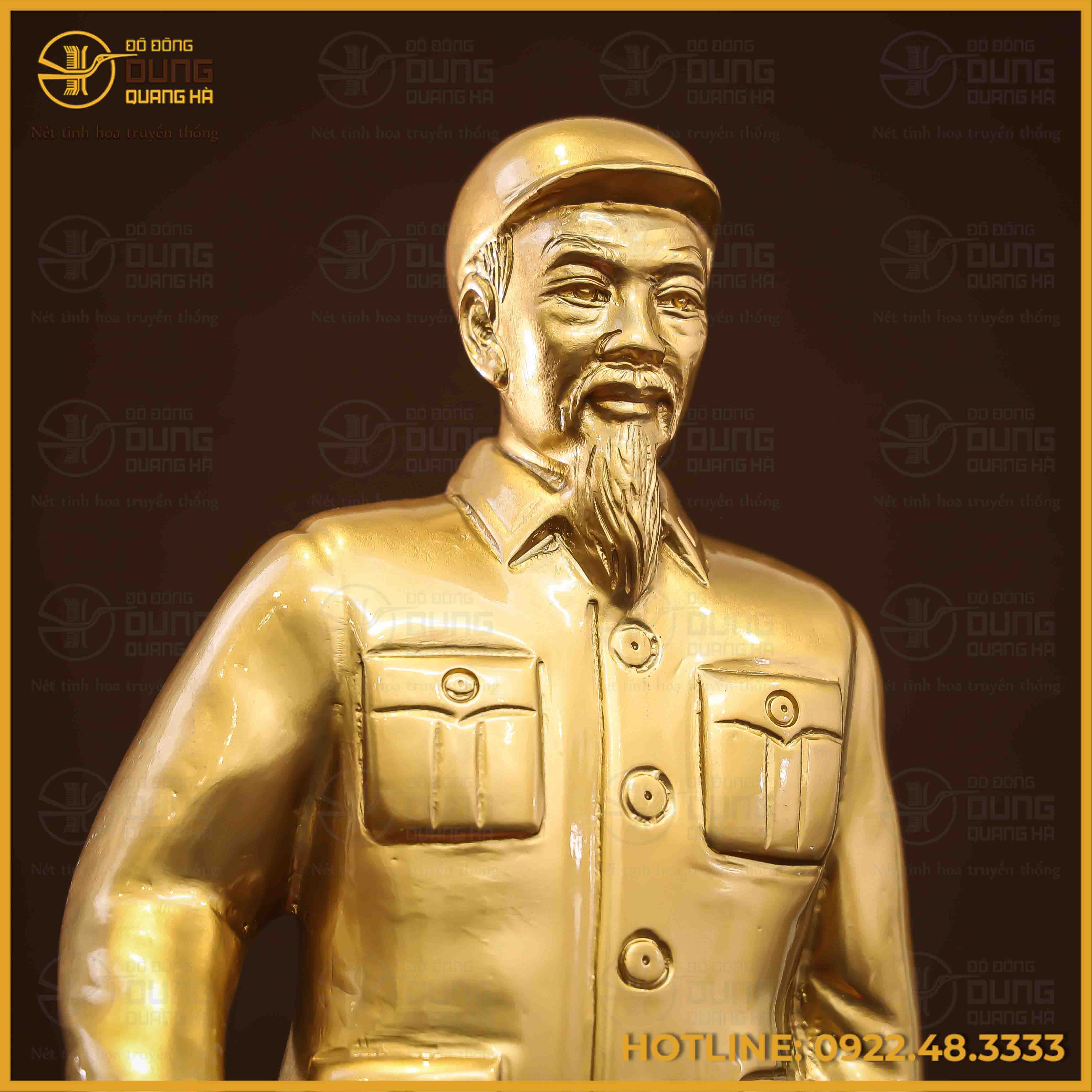 Tượng Bác Hồ đồng đỏ làm màu cao 35cm ngang 11,5cm nặng 12kg