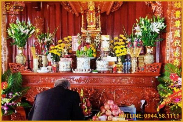 Ý nghĩa nghi thức thắp hương trong văn hoá tâm linh