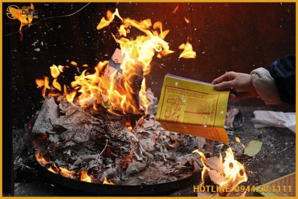 [Giải đáp] Thắp Hương Xong Bao Lâu Thì Hóa Vàng
