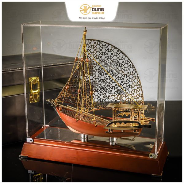 Thuyền Buồm Mạ Vàng - Quà tặng phong thủy ý nghĩa 