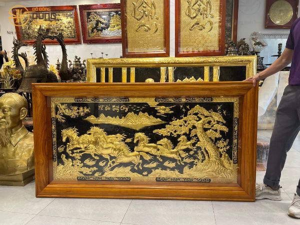 Mách Bạn Treo Tranh Bát Mã Bằng Đồng Hút Tài Lộc