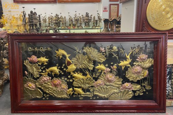 Bật Mí Ý Nghĩa Tranh Đồng Cửu Ngư Quần Hội 