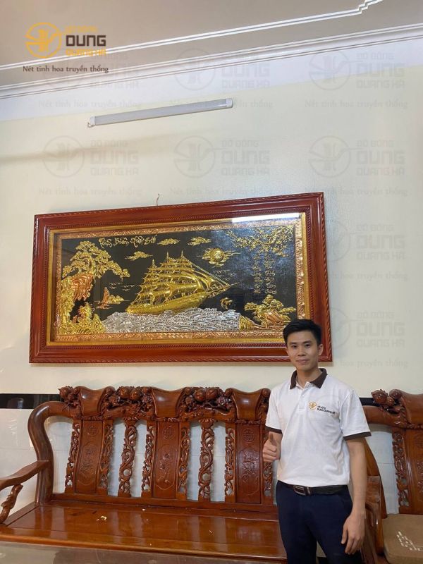 Lắp đặt tranh Thuận Buồm Xuôi Gió 2m3x1m2 cho khách tại Hà Nội