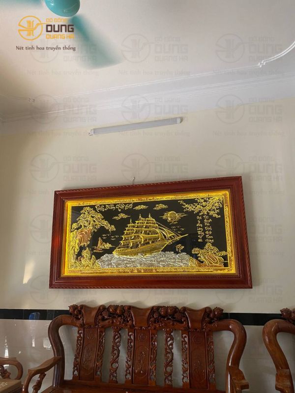 Lắp đặt tranh Thuận Buồm Xuôi Gió 2m3x1m2 cho khách tại Hà Nội