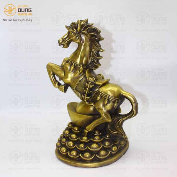 Kh&aacute;m Ph&aacute; Tượng Ngựa Phong Thủy Thu H&uacute;t T&agrave;i Lộc