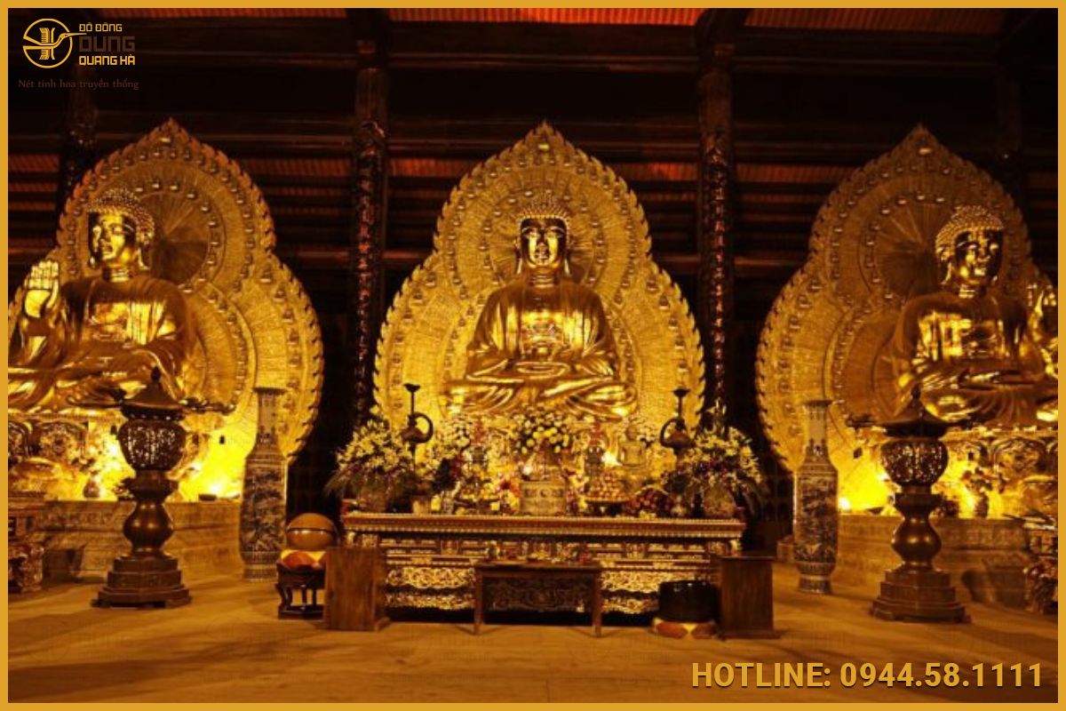 Tượng Phật Thích Ca dát vàng - Bái Đính (Ninh Bình)