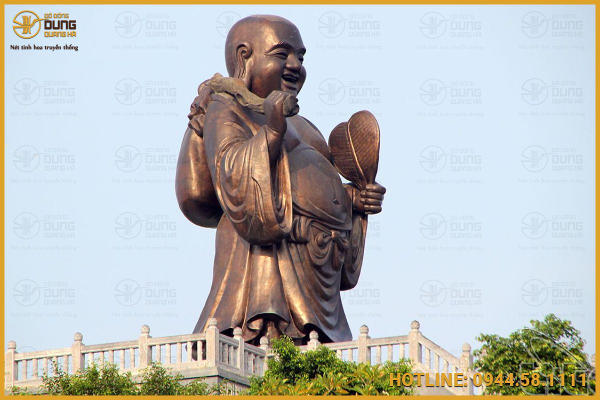 Tượng Phật Di Lặc - Chùa Bái Đính (Ninh Bình)