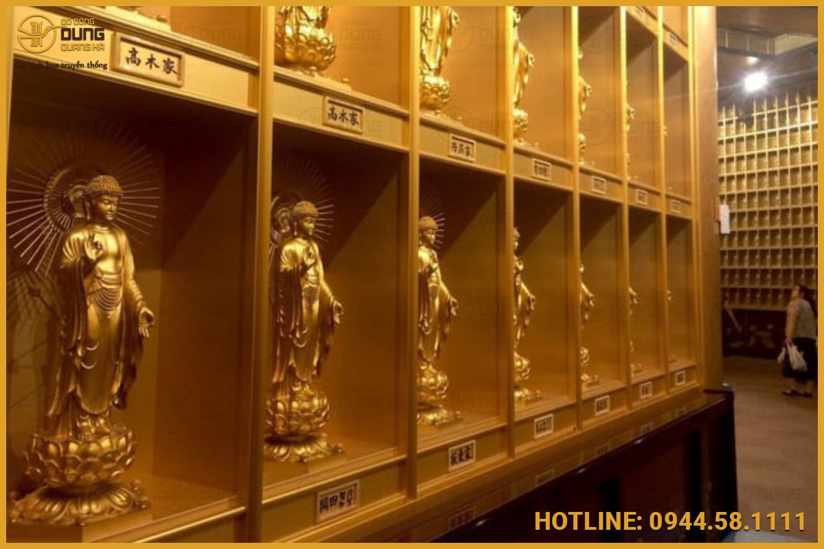 Bên trong tượng Ushiku Daibutsu