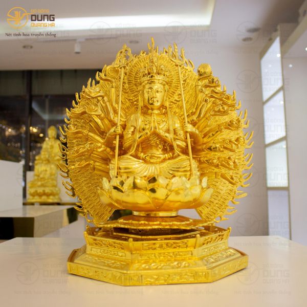 Bật Mí Tượng Phật Thiên Thủ Thiên Nhãn và Phật Chuẩn Đề 