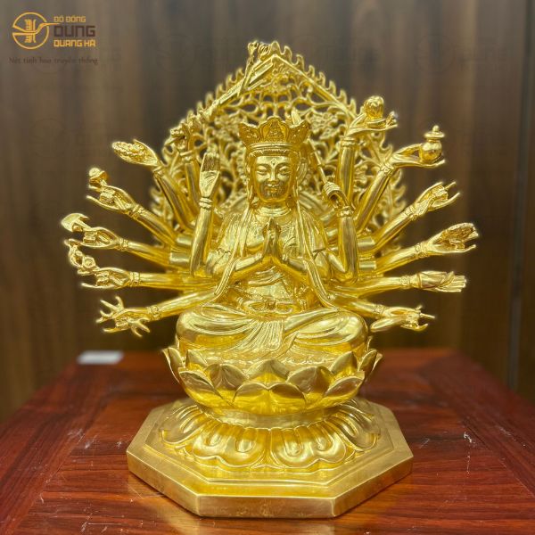 Bật Mí Tượng Phật Thiên Thủ Thiên Nhãn và Phật Chuẩn Đề 