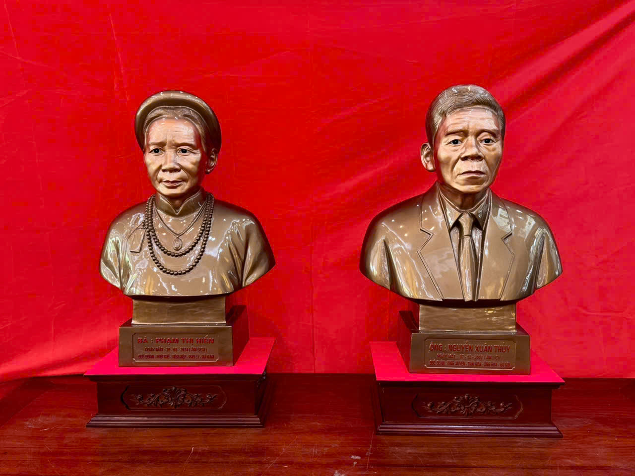 Đồ đồng Dung Quang Hà hoàn thành và bàn giao hai pho bán thân 60cm, một pho ngồi 90cm tại Hà Nam