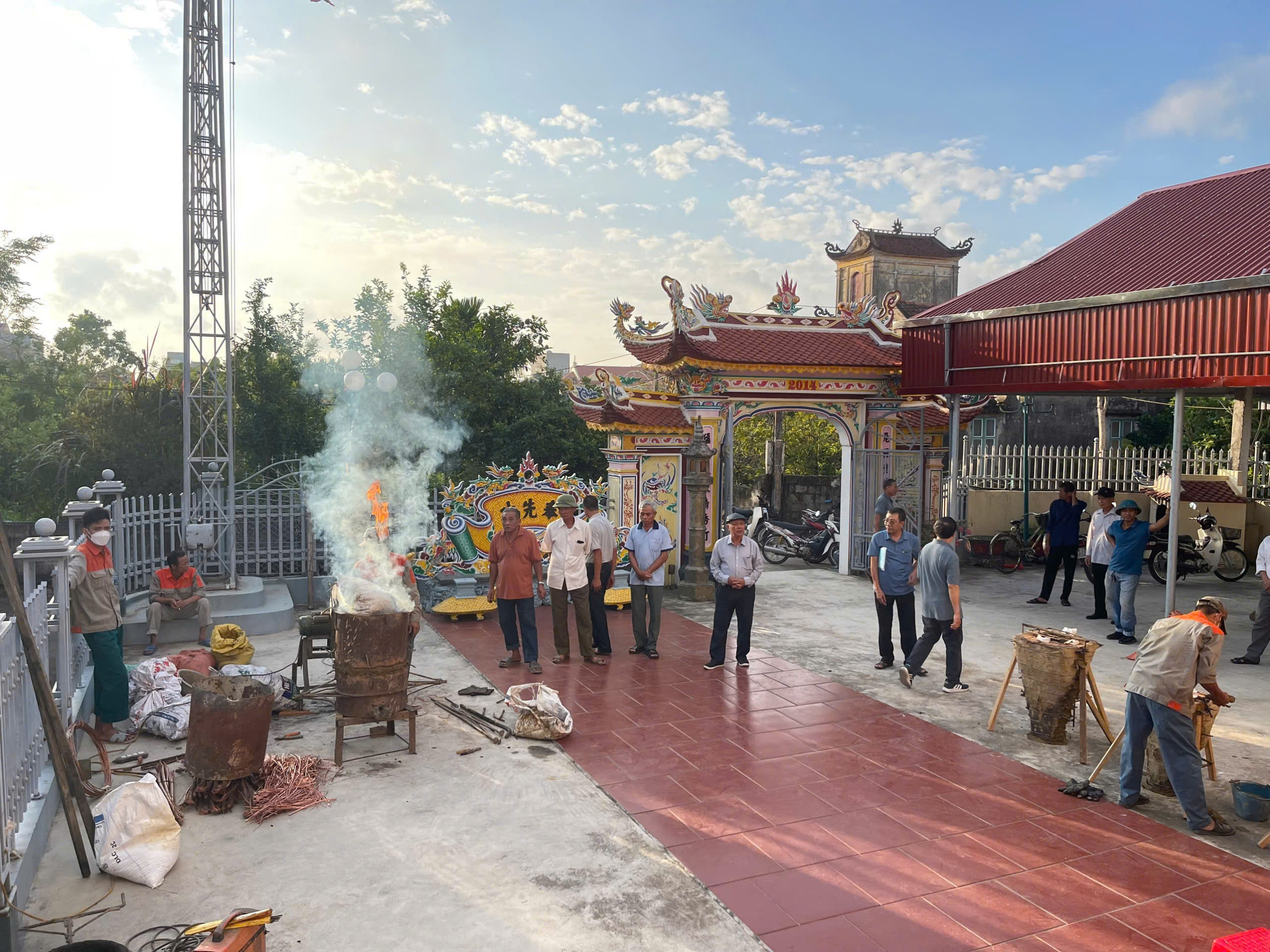 Đồ đồng Dung Quang Hà đúc tượng cụ tổ tại Giao Thuỷ, Nam Định