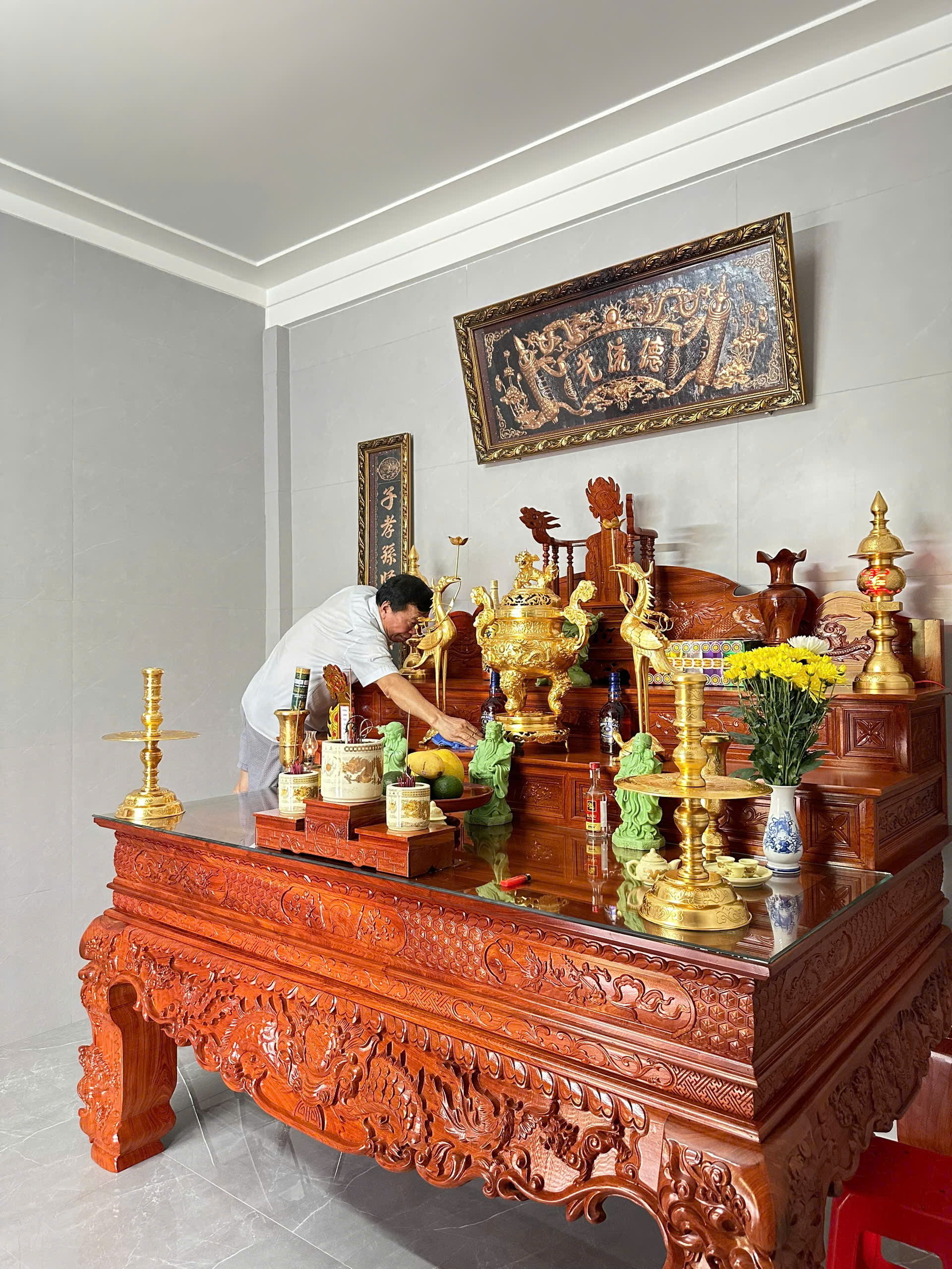 Ho&agrave;n Thiện Lắp Đặt Bộ Ngũ Sự Phụ Kiện D&aacute;t V&agrave;ng Tại H&agrave; Tĩnh